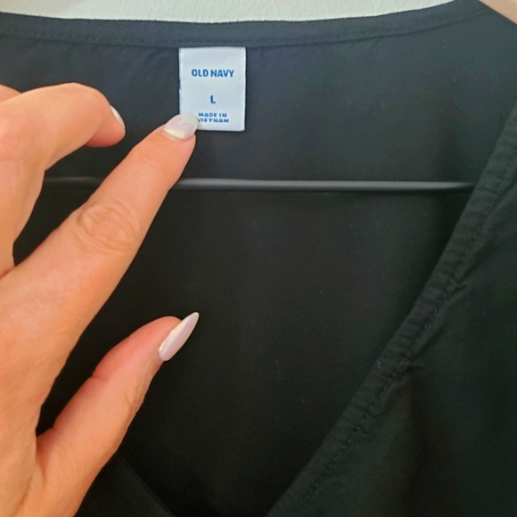 Old Navy Blouse - Picture 3 of 5